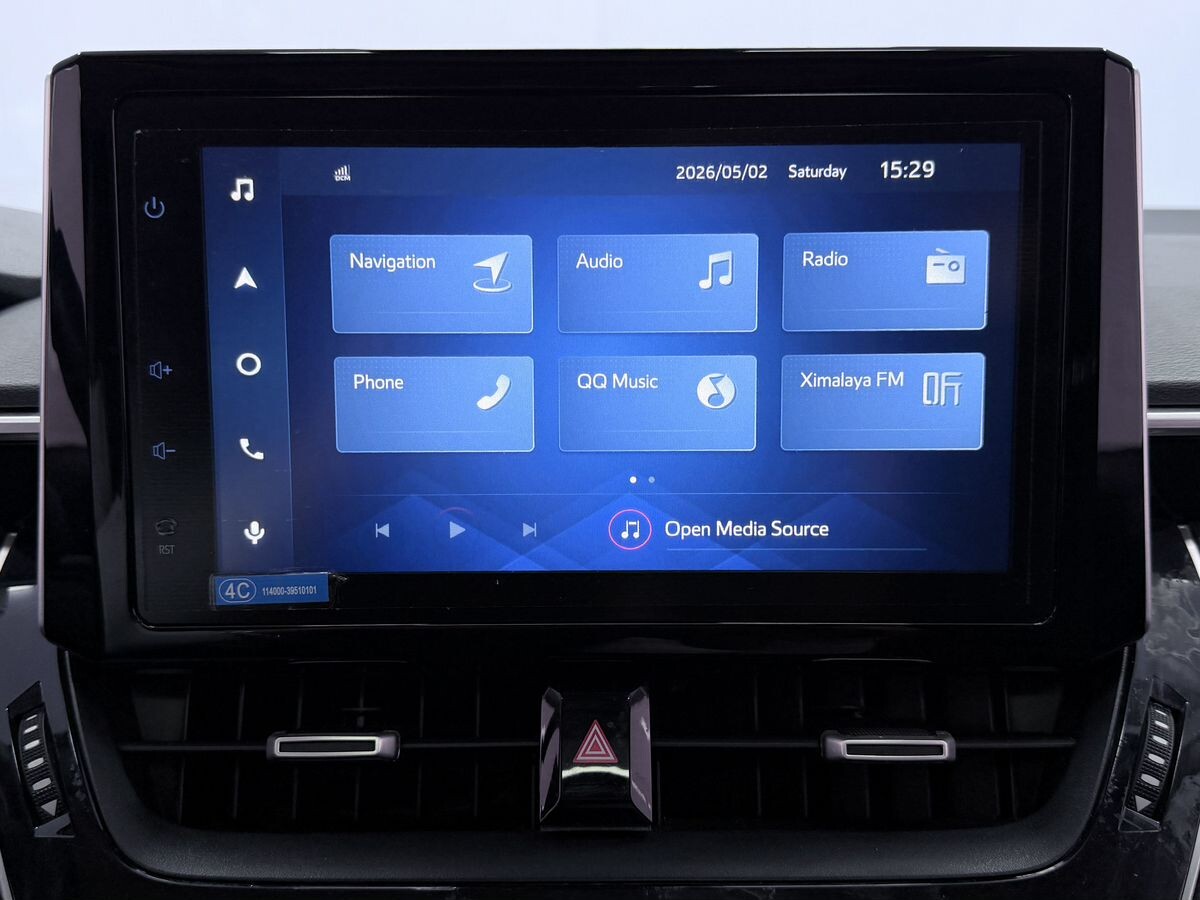 Toyota Corolla 2022 - фото автомобиля