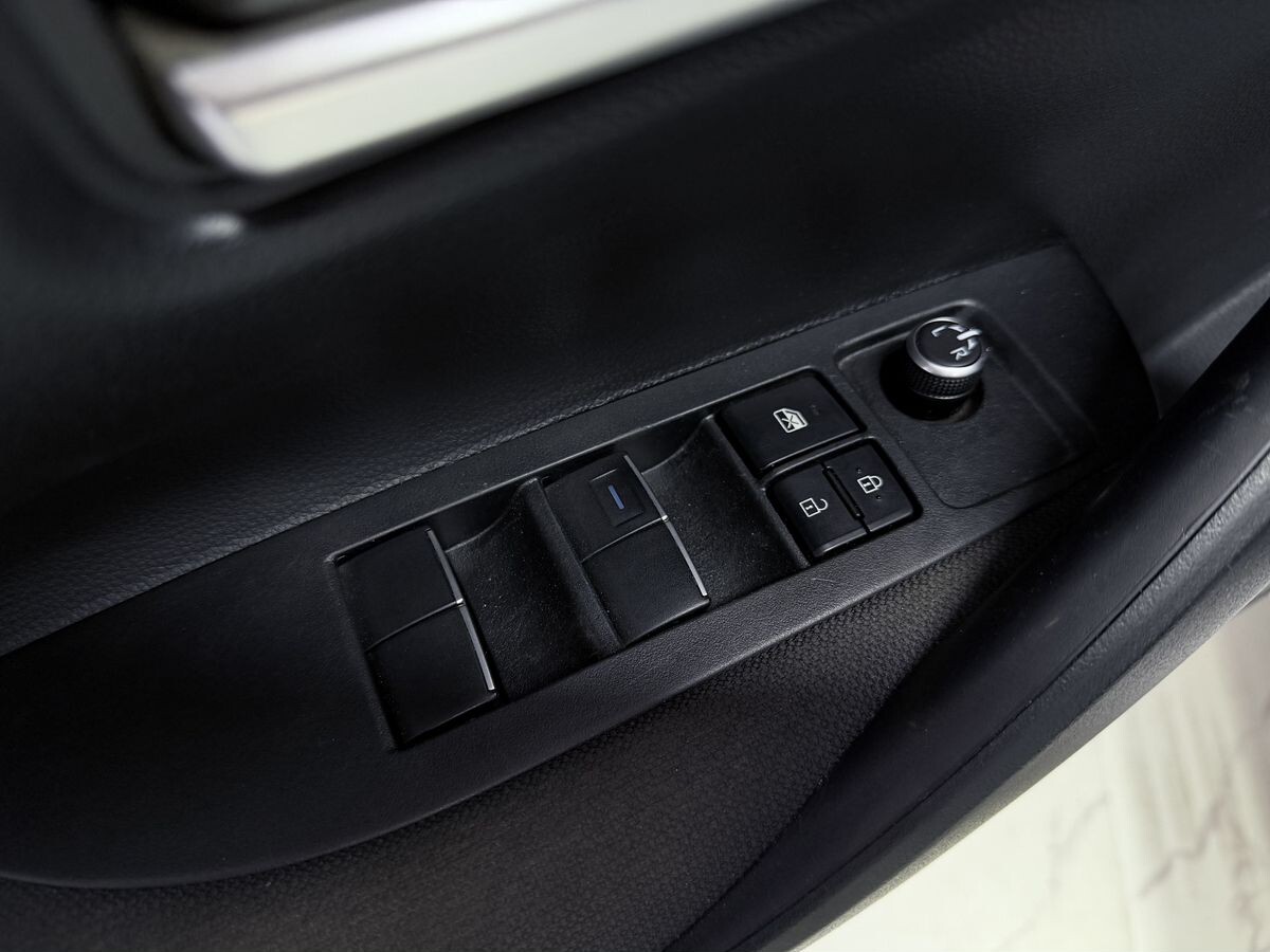 Toyota Corolla 2022 - фото автомобиля