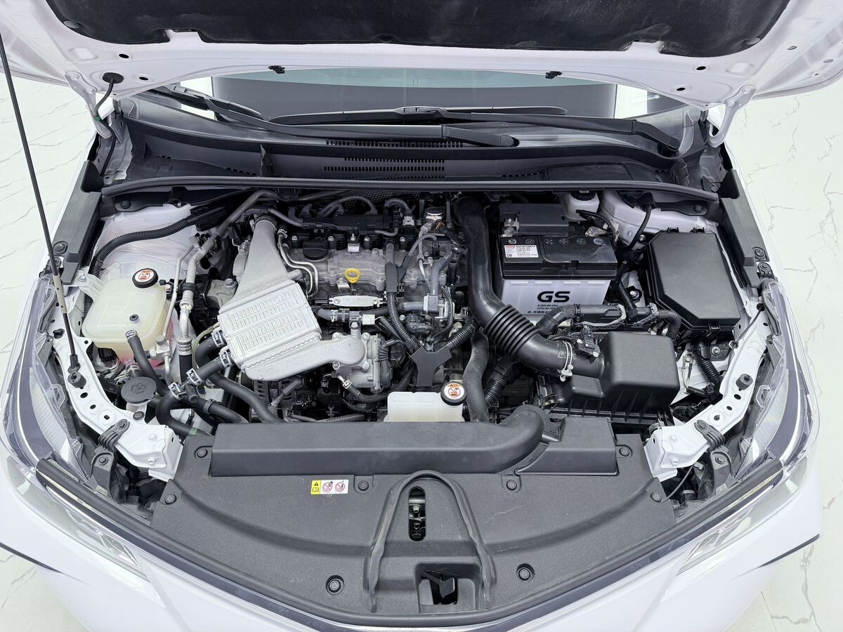 Toyota Corolla 2022 - фото автомобиля