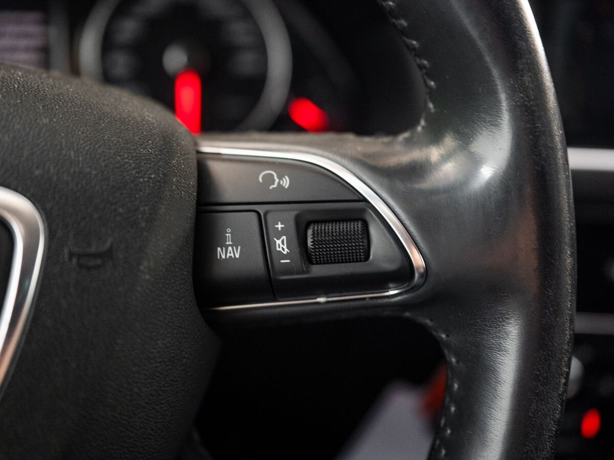 Audi Q5 2013 - фото автомобиля
