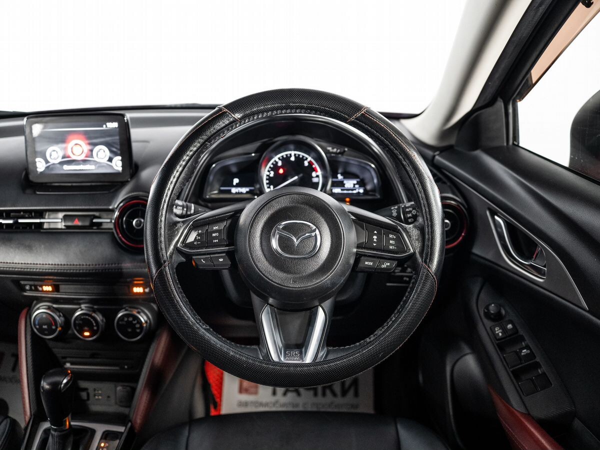 Mazda CX-3 2017 - фото автомобиля