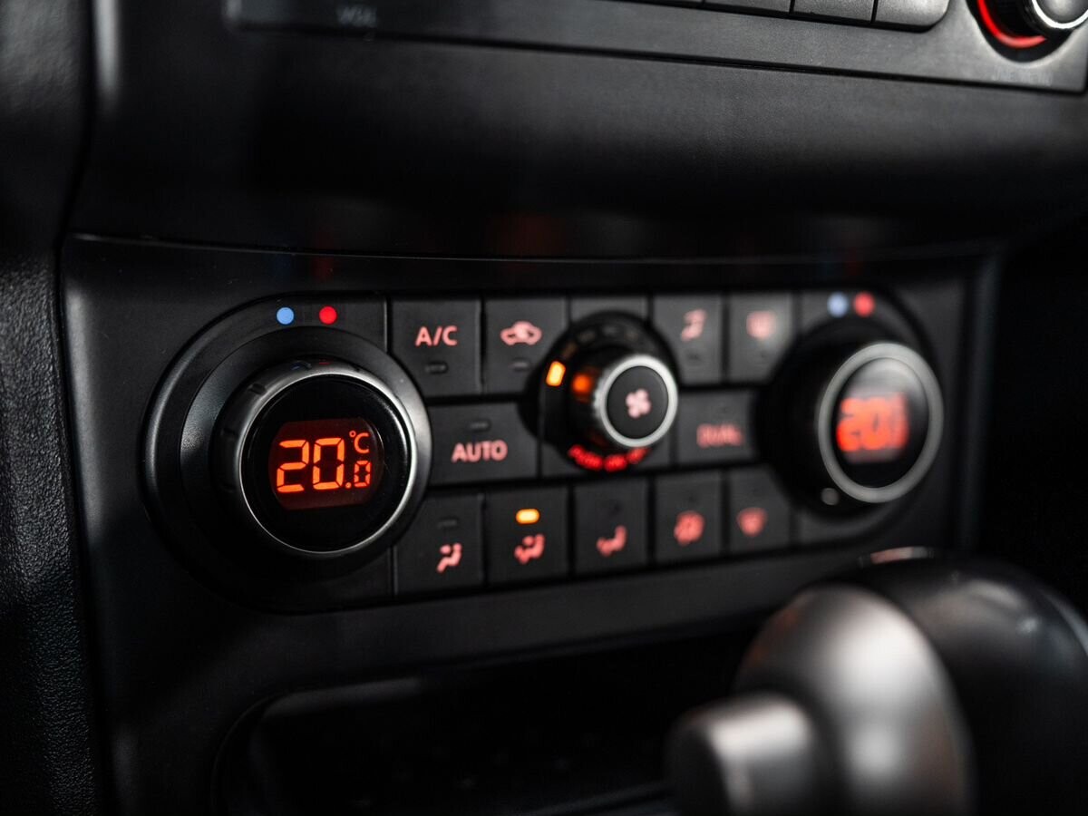 Nissan Qashqai 2012 - фото автомобиля