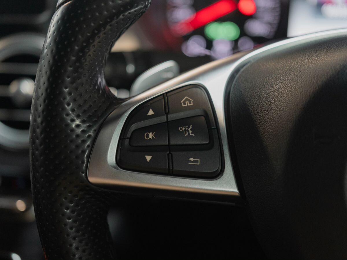 Mercedes-Benz C-Class 2014 - фото автомобиля