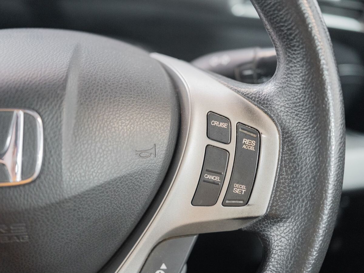 Honda Freed 2014 - фото автомобиля