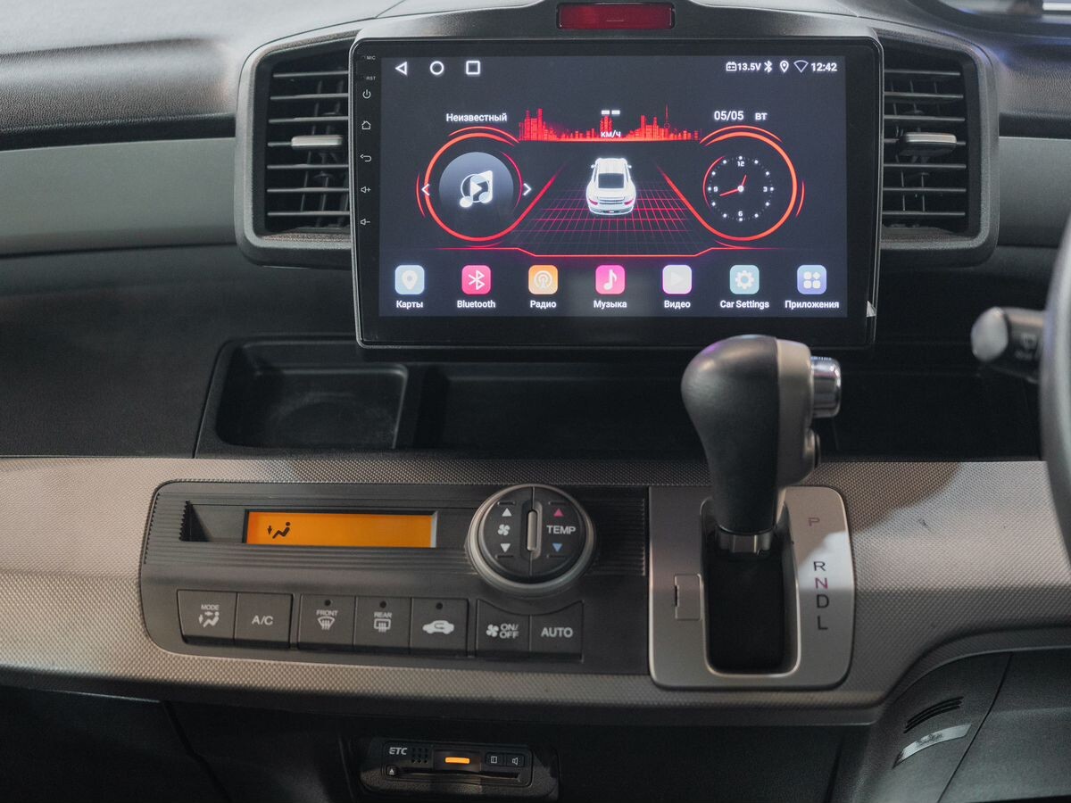 Honda Freed 2014 - фото автомобиля