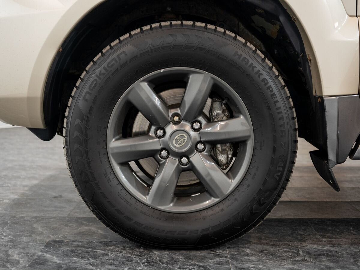 Toyota Land Cruiser Prado 2006 - фото автомобиля