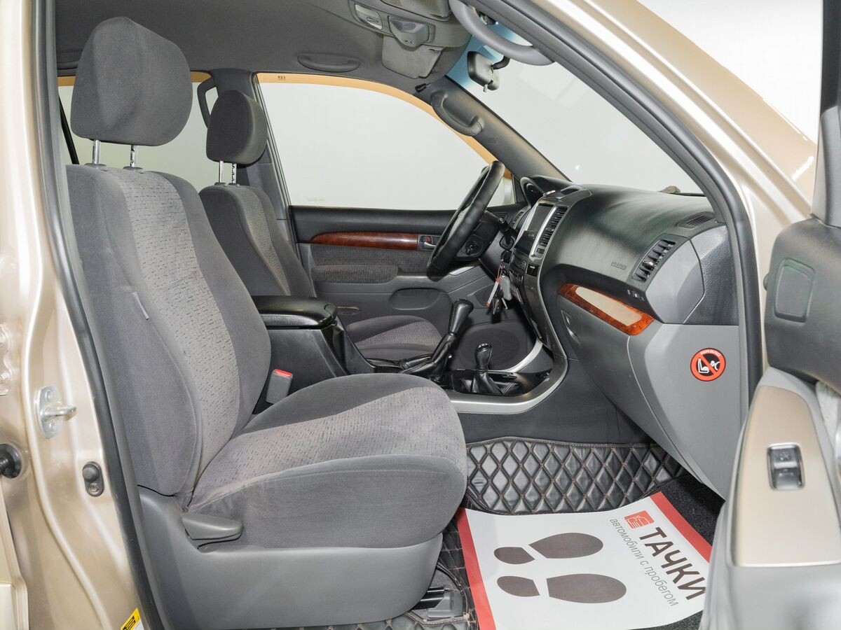 Toyota Land Cruiser Prado 2006 - фото автомобиля