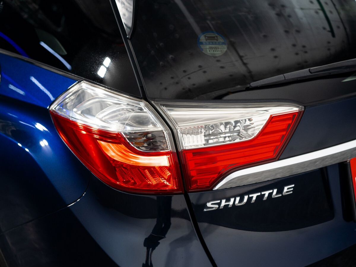 Honda Shuttle 2016 - фото автомобиля