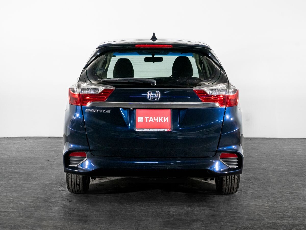 Honda Shuttle 2016 - фото автомобиля