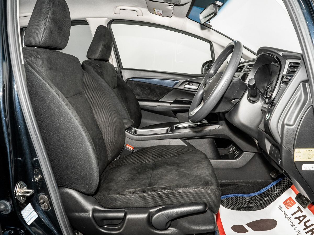 Honda Shuttle 2016 - фото автомобиля