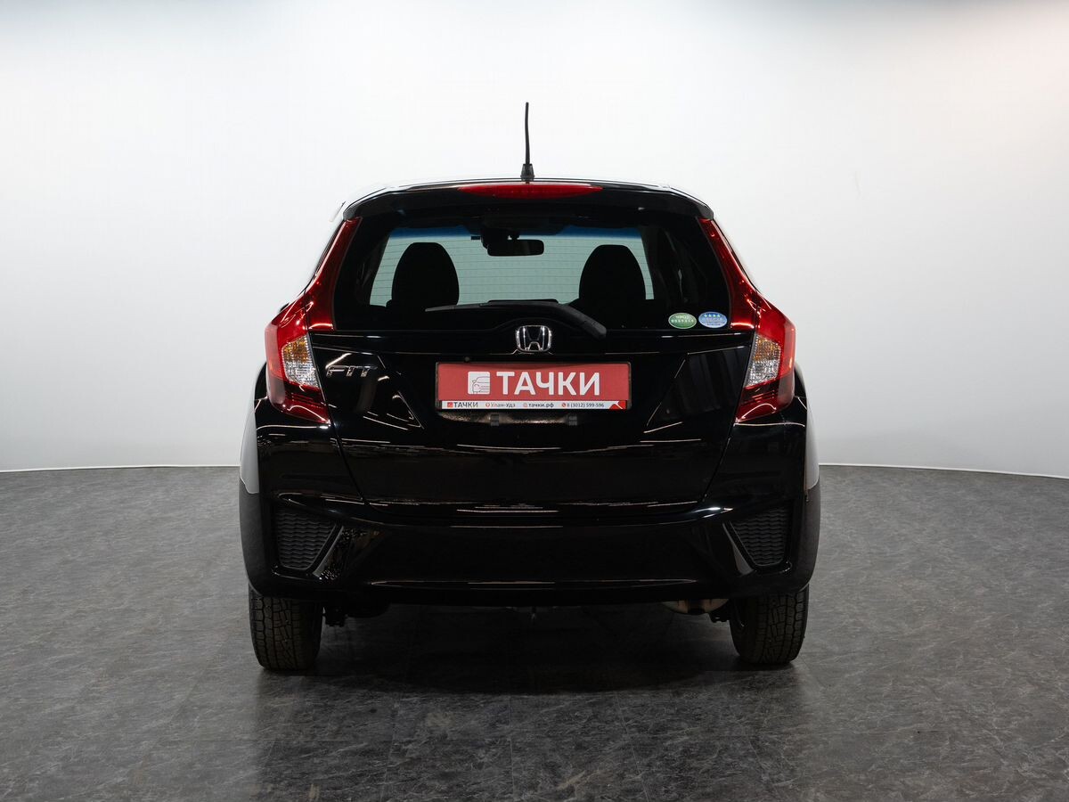 Honda Fit 2015 - фото автомобиля
