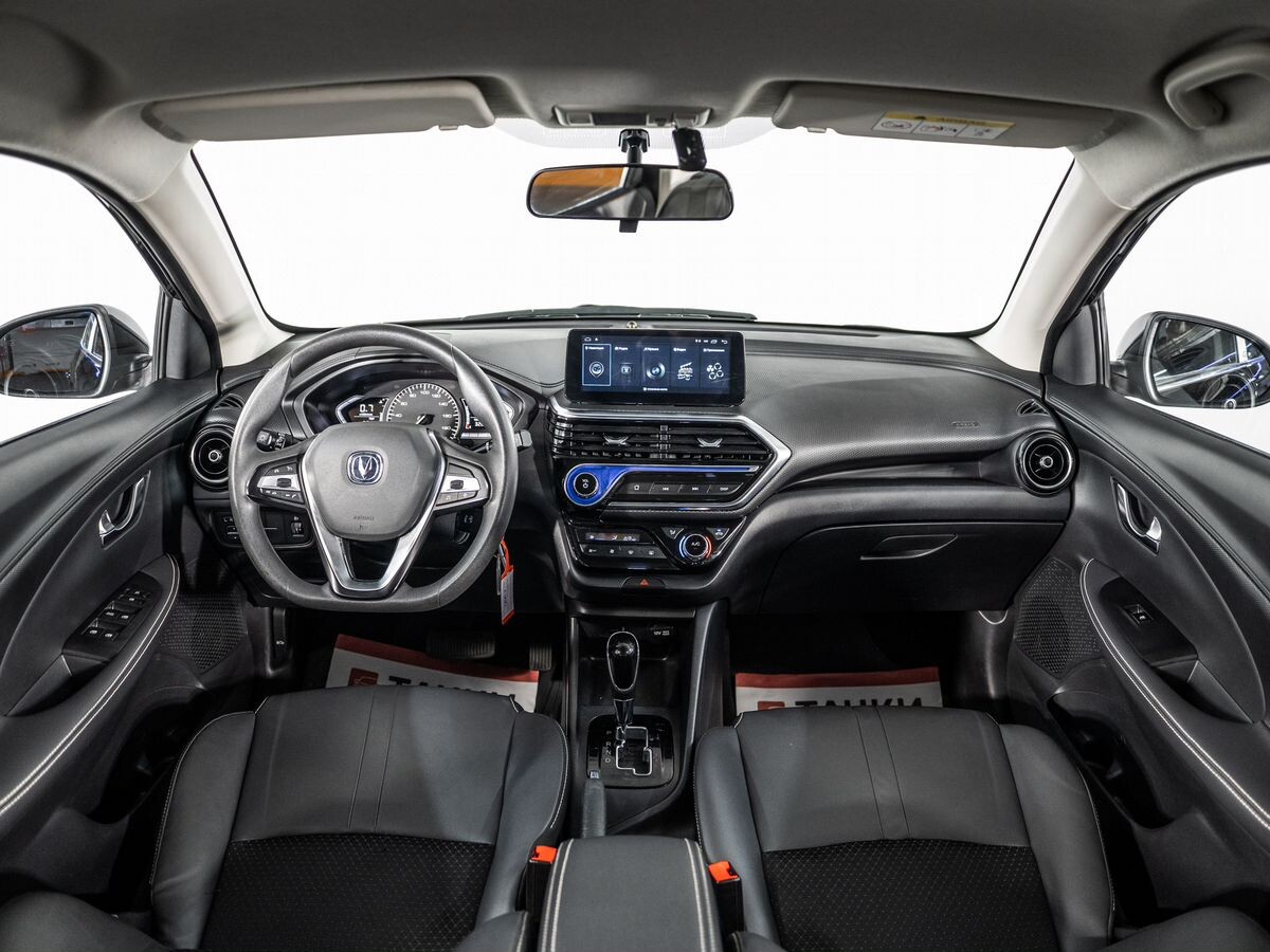 Changan Alsvin 2023 - фото автомобиля