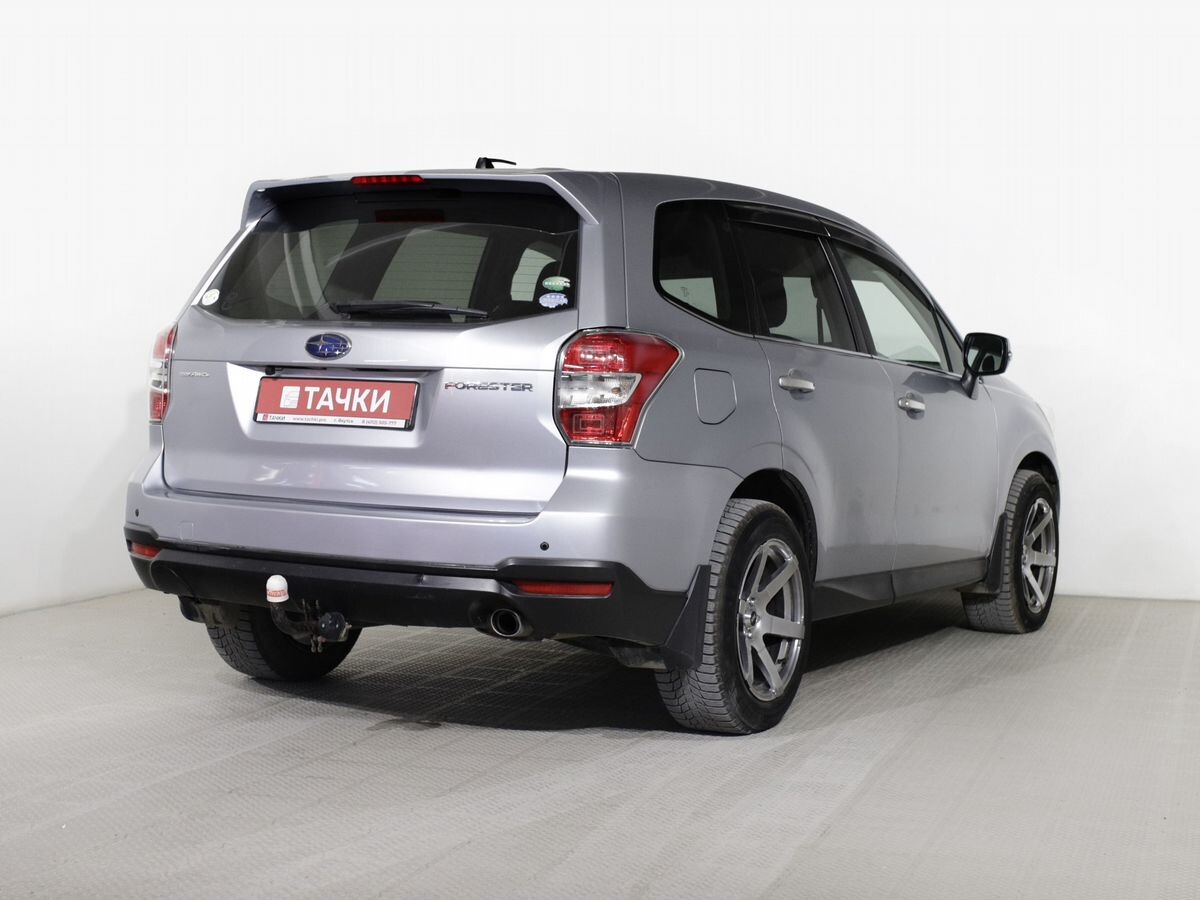 Subaru Forester 2014 - фото автомобиля
