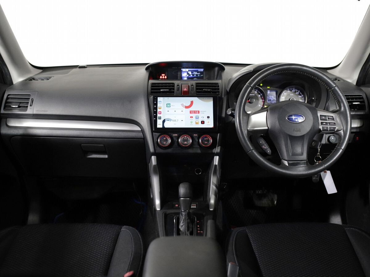 Subaru Forester 2014 - фото автомобиля