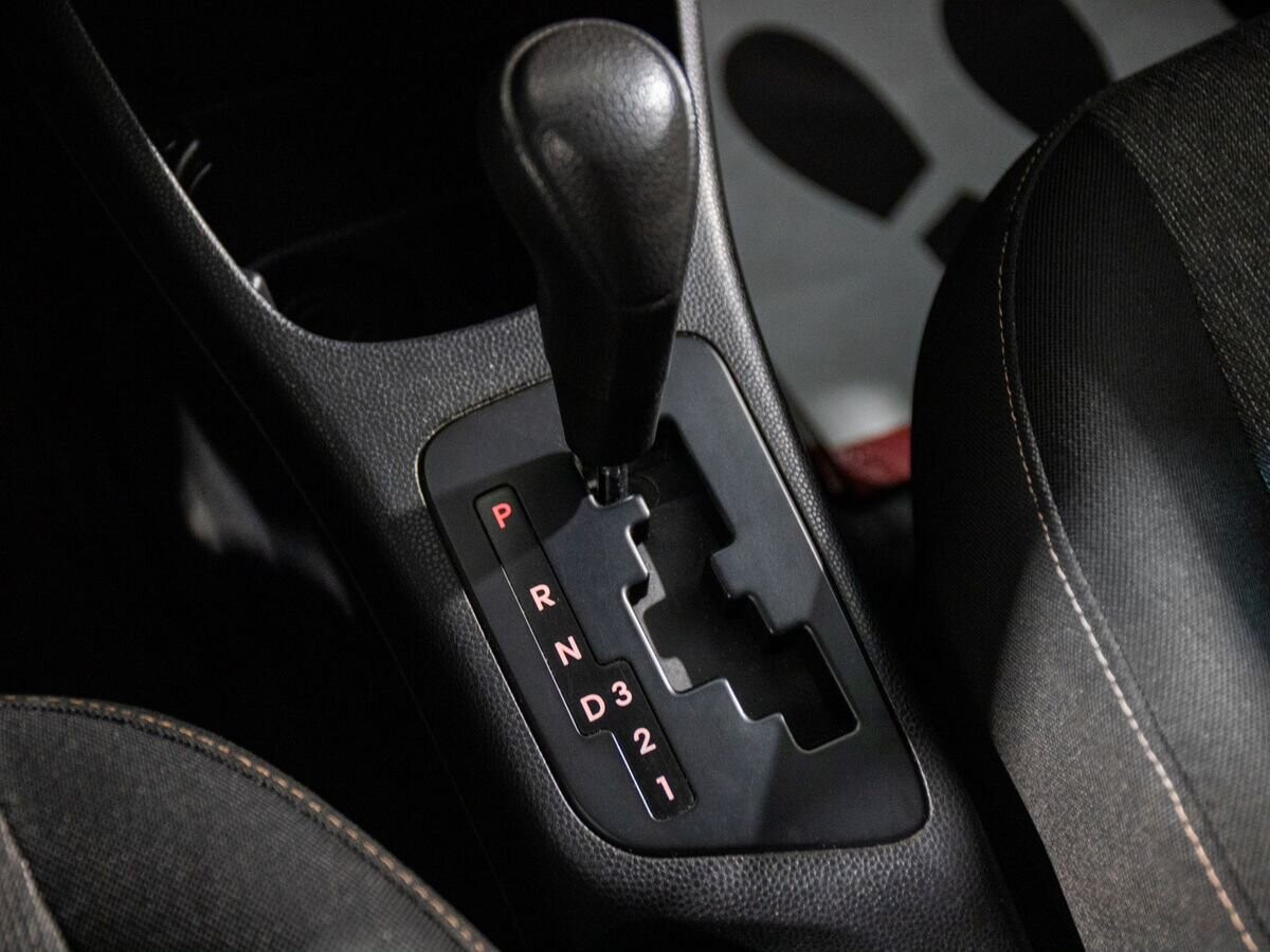 Kia Picanto 2011 - фото автомобиля