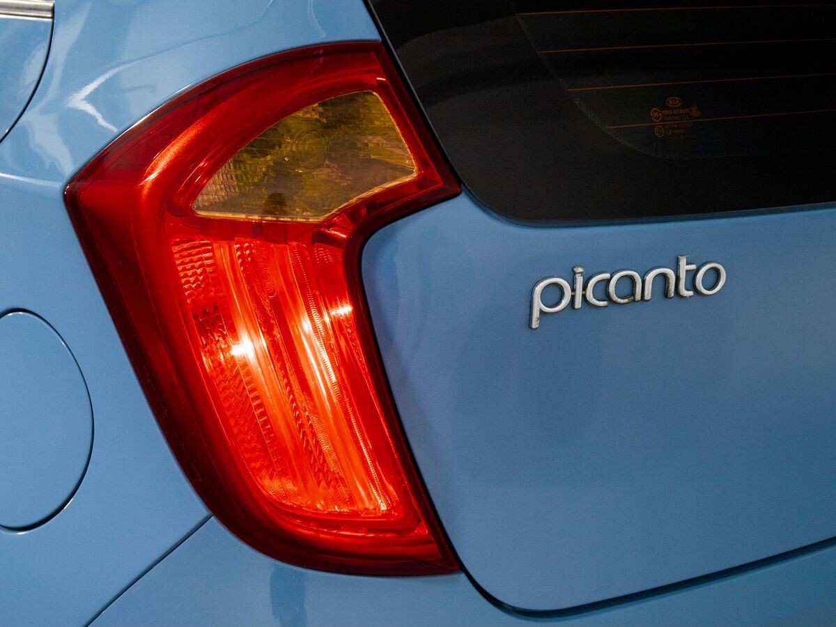 Kia Picanto 2011 - фото автомобиля