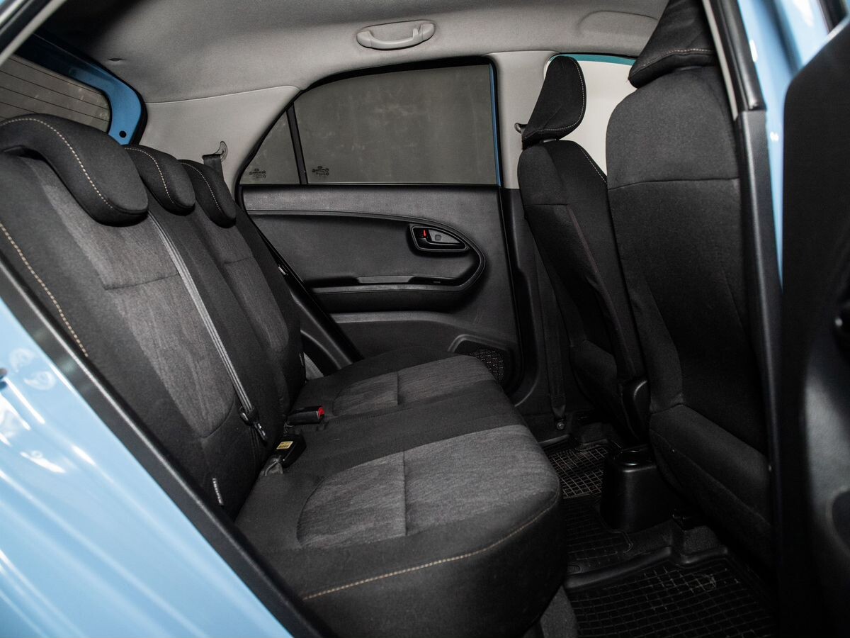 Kia Picanto 2011 - фото автомобиля