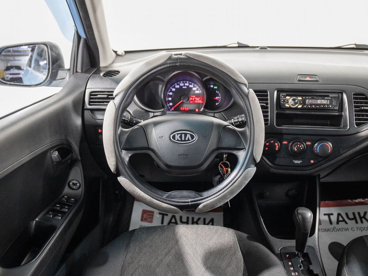 Kia Picanto 2011 - фото автомобиля