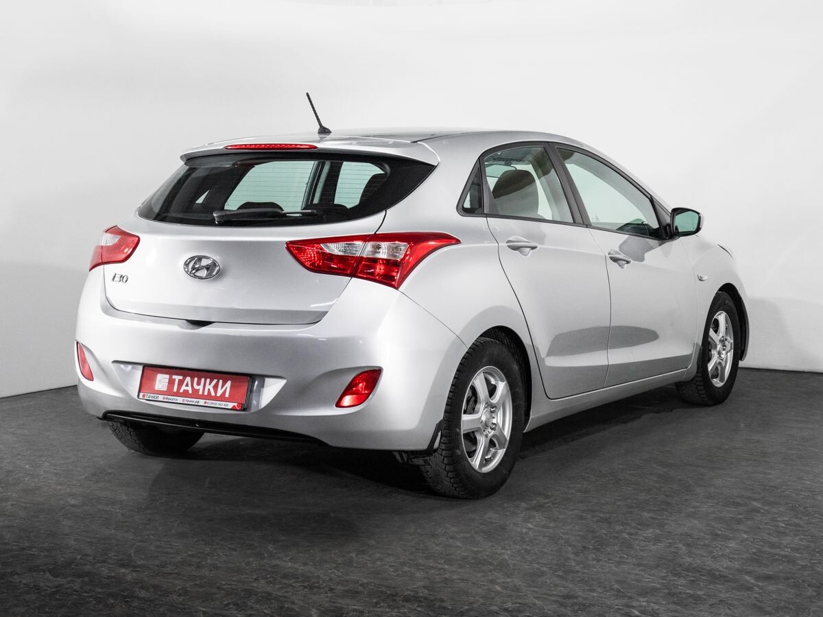 Hyundai i30 2015 - фото автомобиля