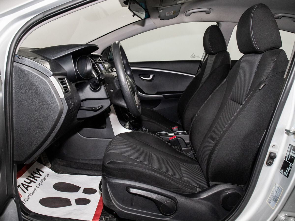 Hyundai i30 2015 - фото автомобиля