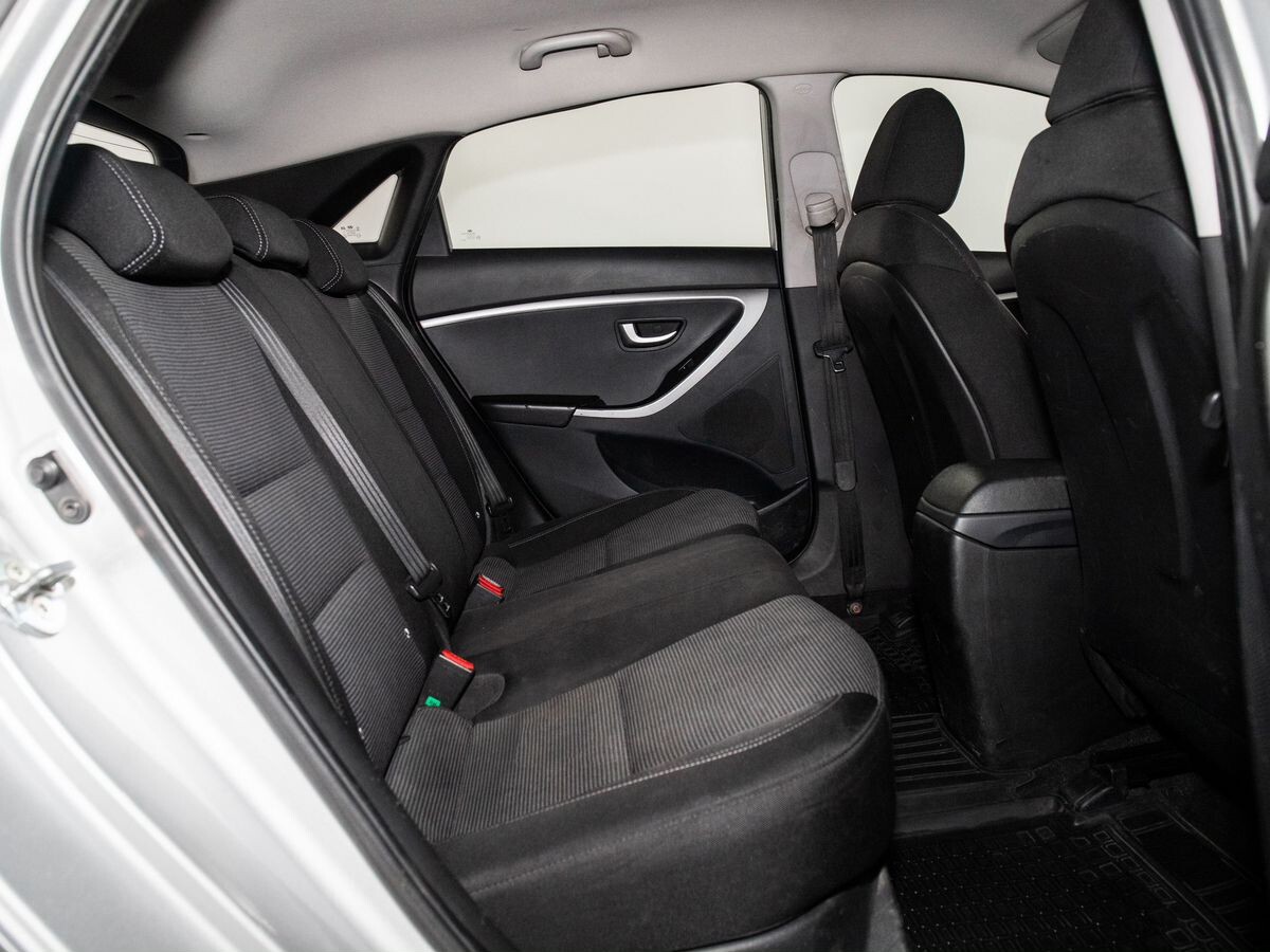 Hyundai i30 2015 - фото автомобиля