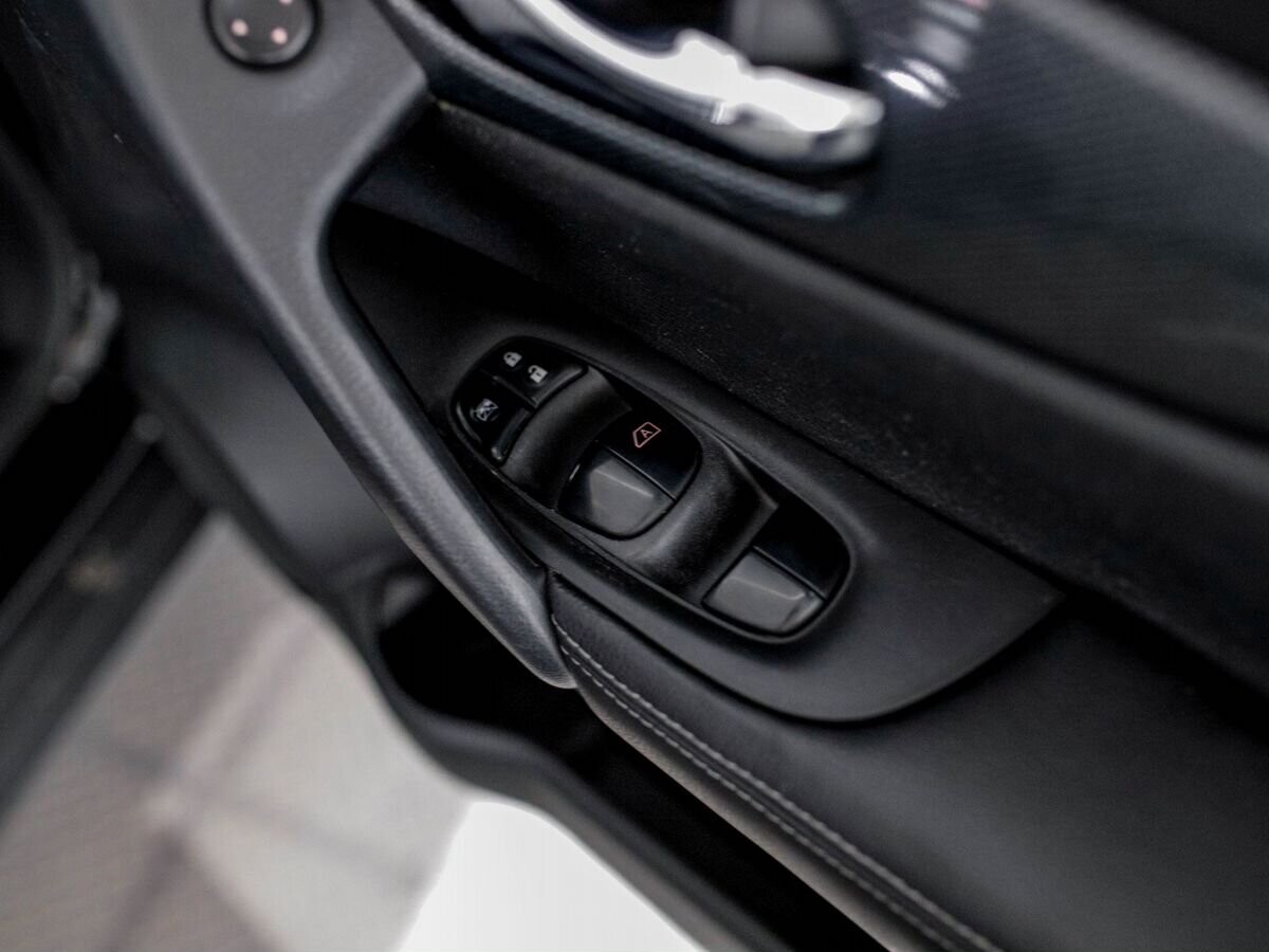 Nissan X-Trail 2014 - фото автомобиля