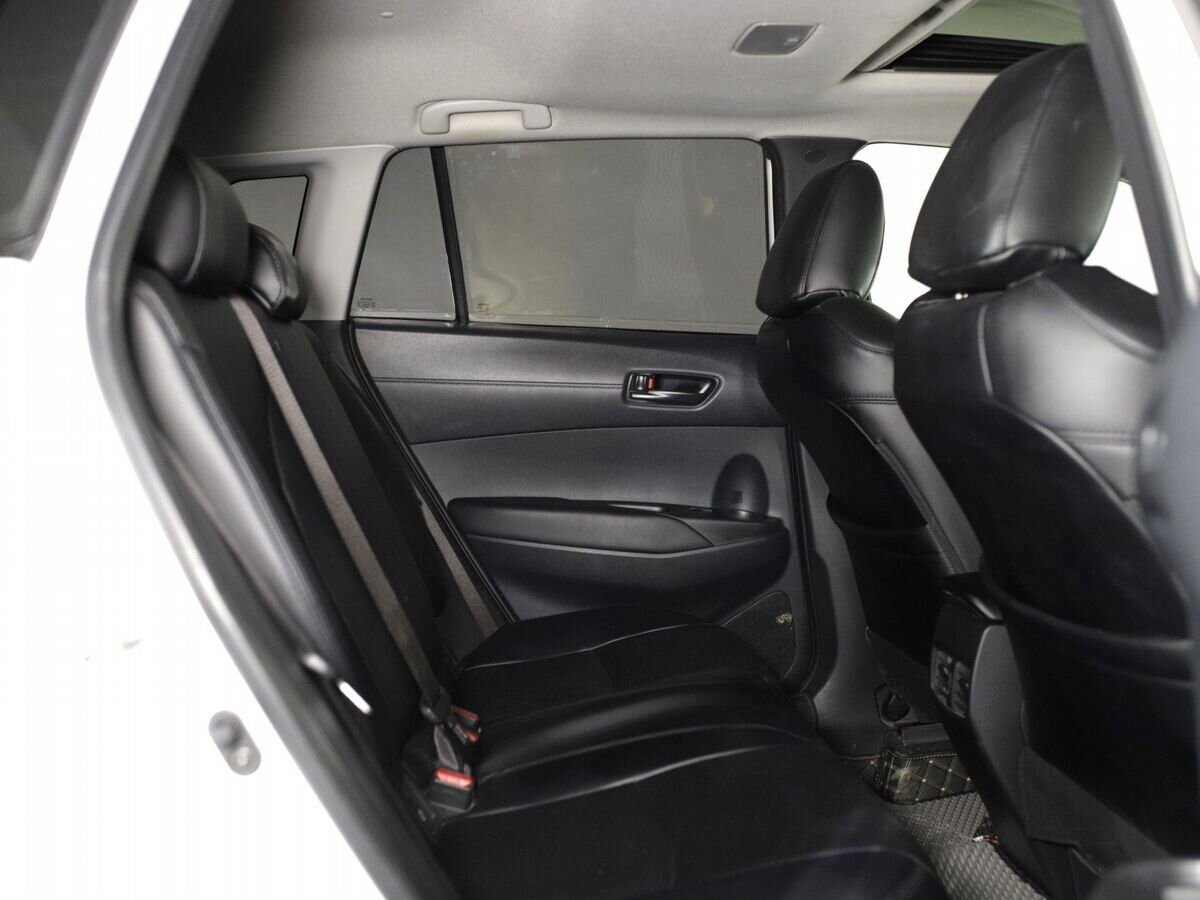 Toyota Corolla Cross 2024 - фото автомобиля