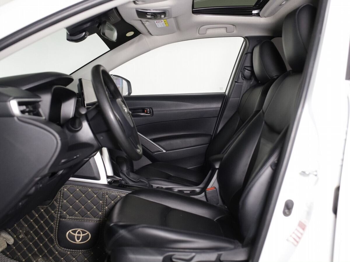 Toyota Corolla Cross 2024 - фото автомобиля