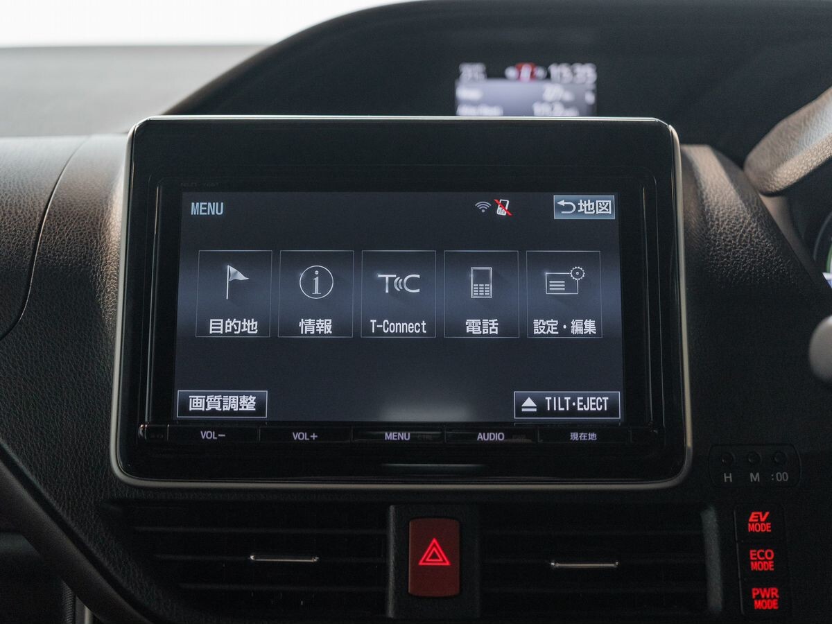 Toyota Esquire 2017 - фото автомобиля