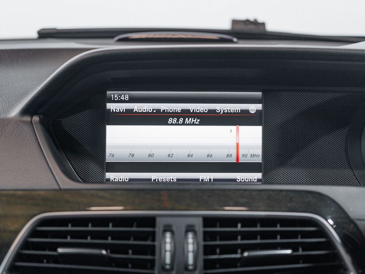Mercedes-Benz C-Class 2012 - фото автомобиля