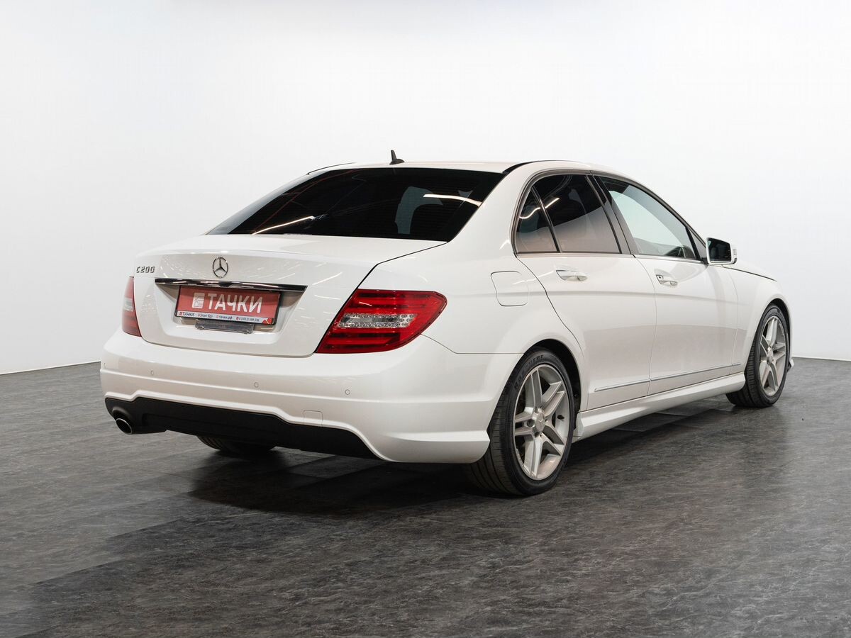 Mercedes-Benz C-Class 2012 - фото автомобиля