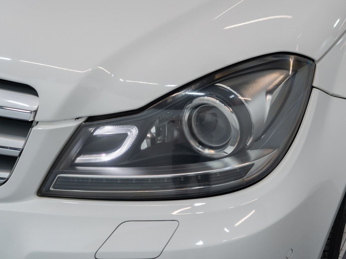 Mercedes-Benz C-Class 2012 - фото автомобиля