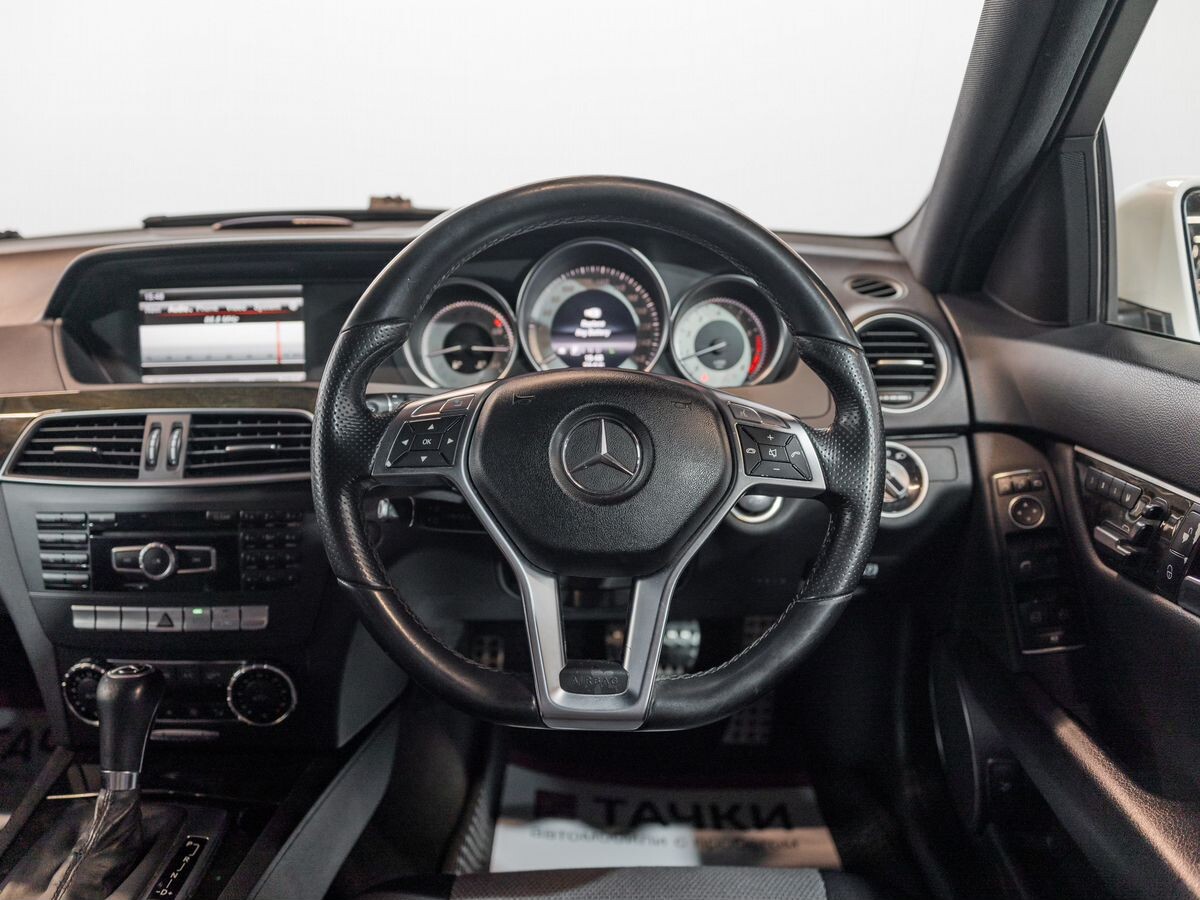 Mercedes-Benz C-Class 2012 - фото автомобиля