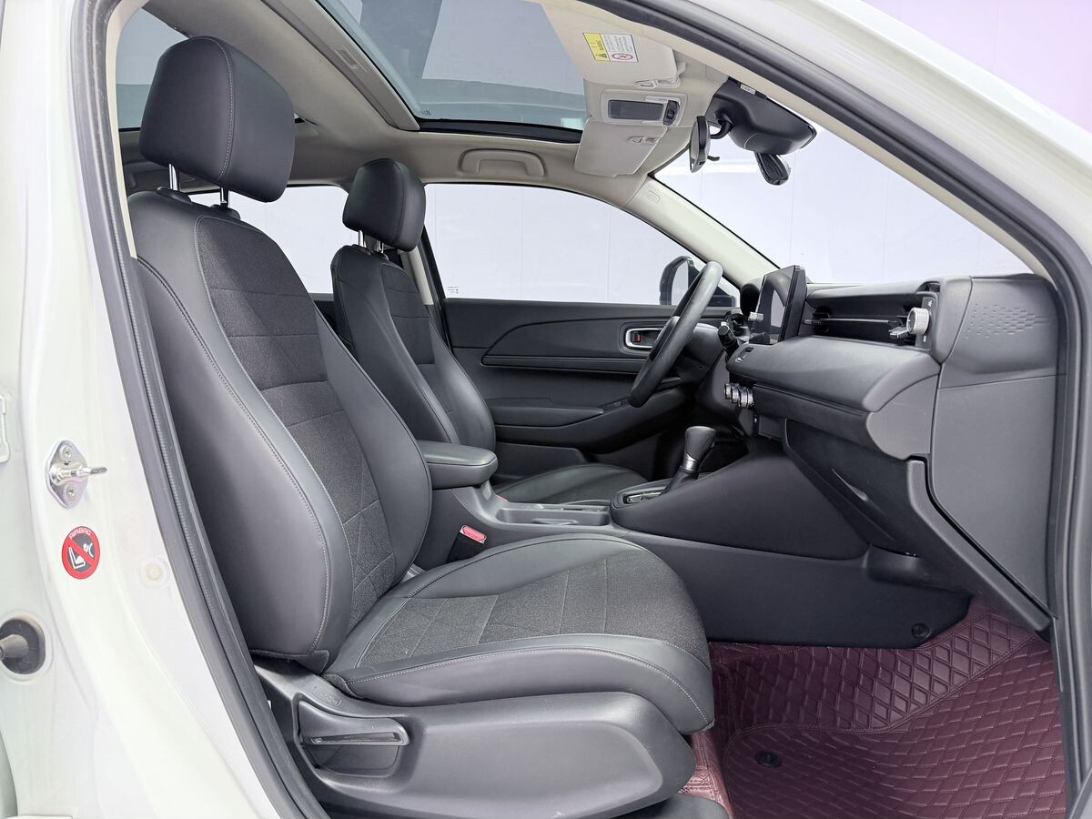 Honda Vezel 2023 - фото автомобиля