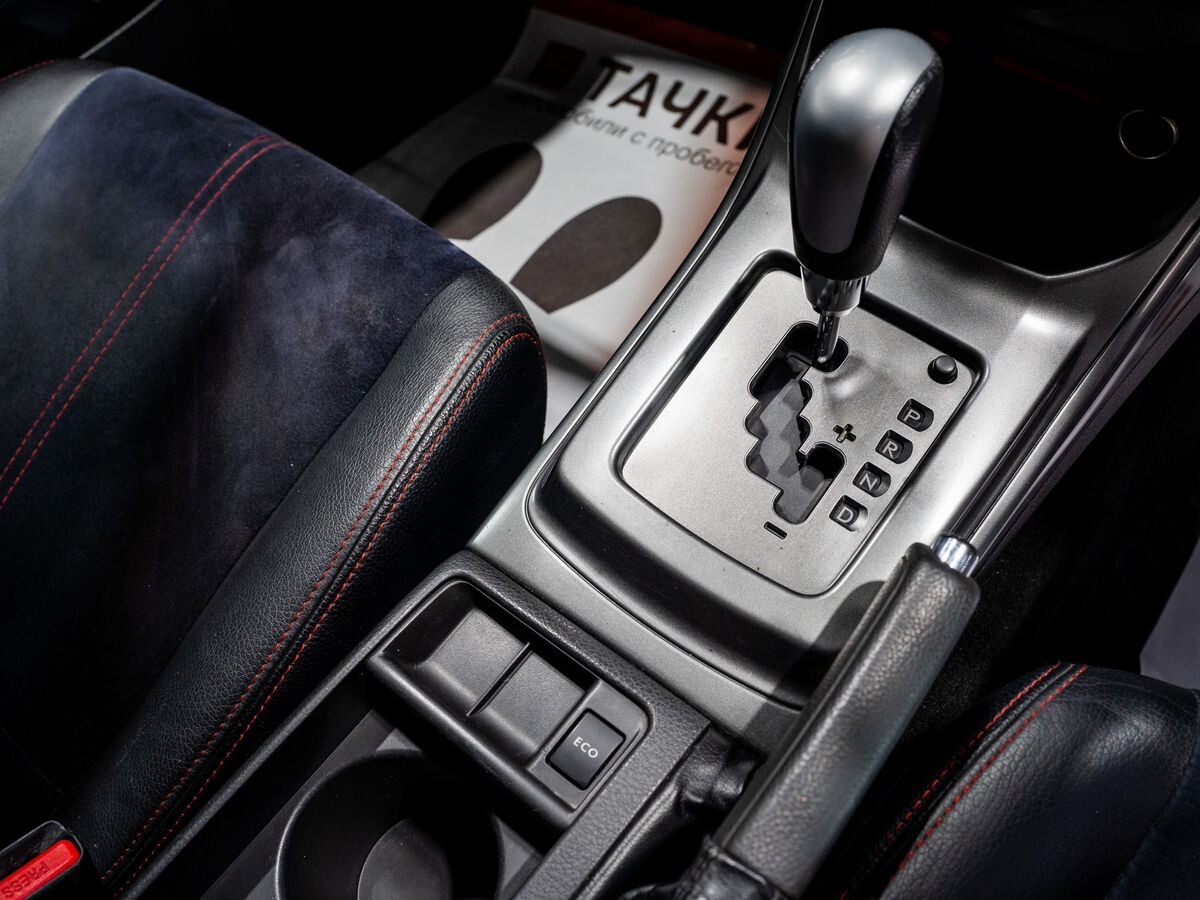 Subaru Impreza 2011 - фото автомобиля