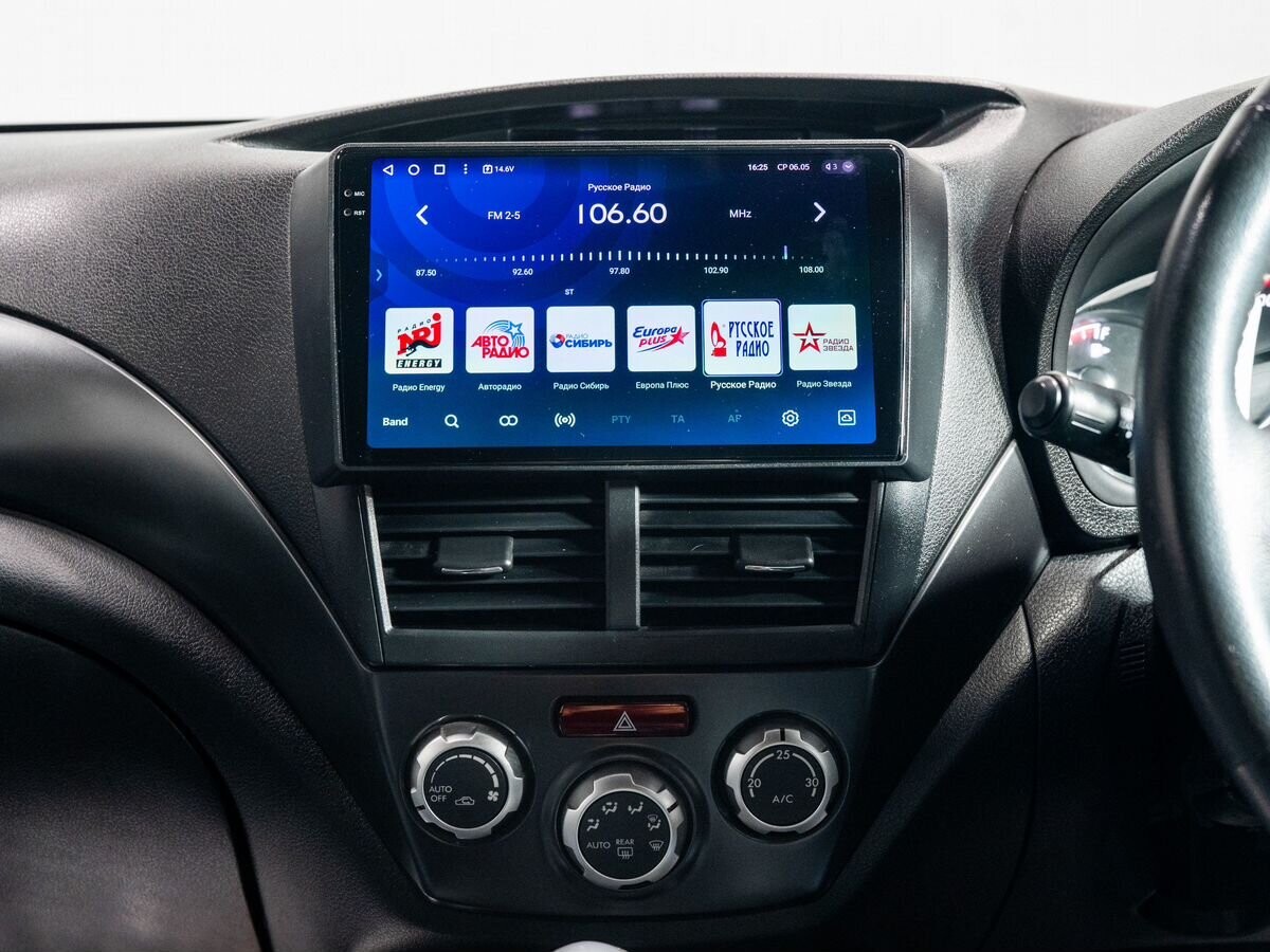 Subaru Impreza 2011 - фото автомобиля
