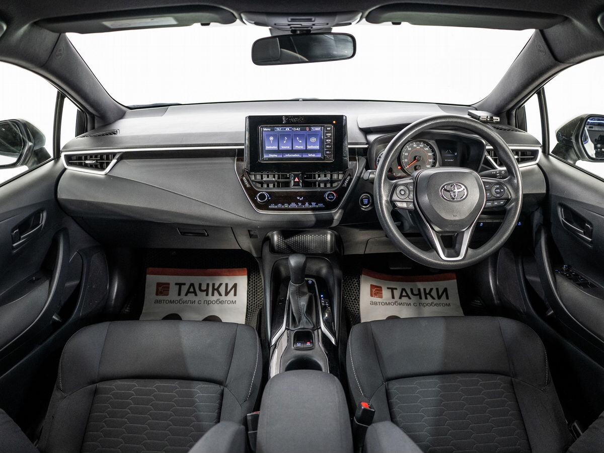 Toyota Corolla 2019 - фото автомобиля