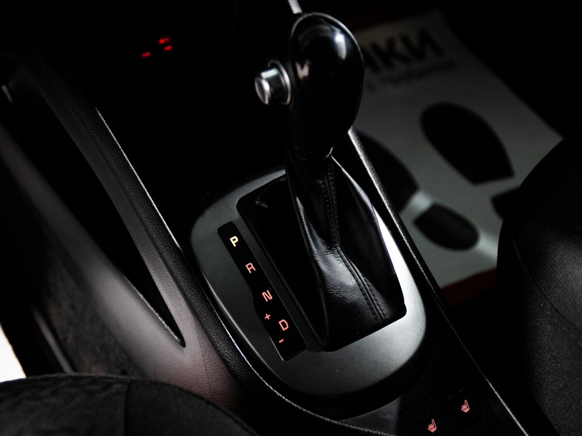 Kia Rio 2015 - фото автомобиля