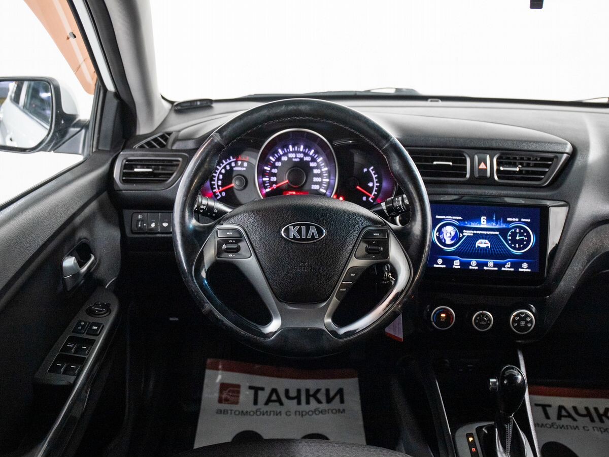 Kia Rio 2015 - фото автомобиля
