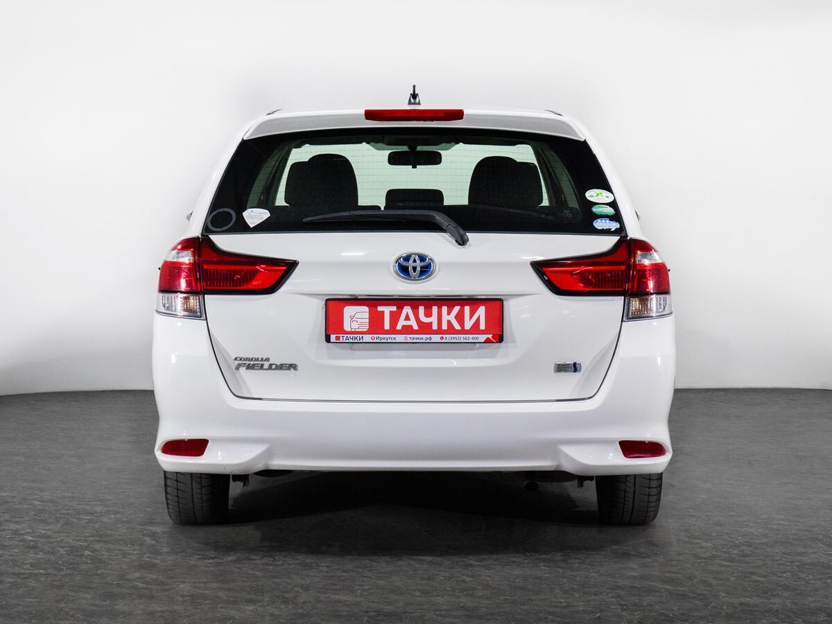 Toyota Corolla Fielder 2016 - фото автомобиля