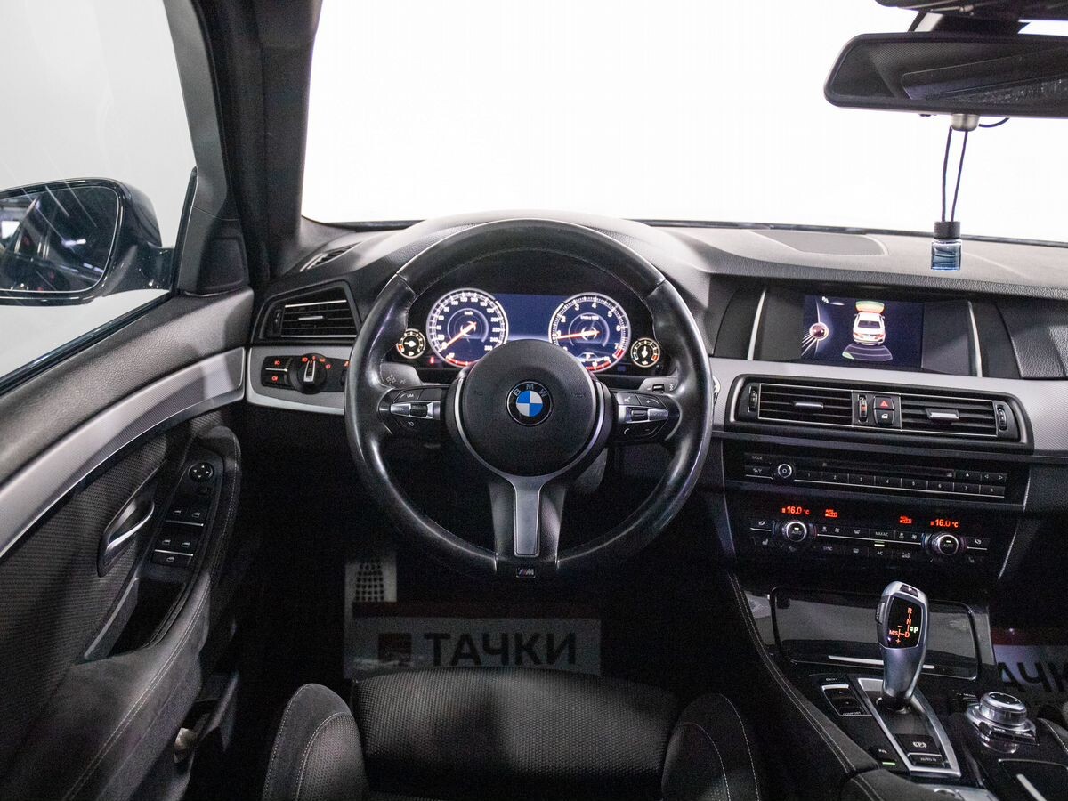 BMW 5-Series 2016 - фото автомобиля