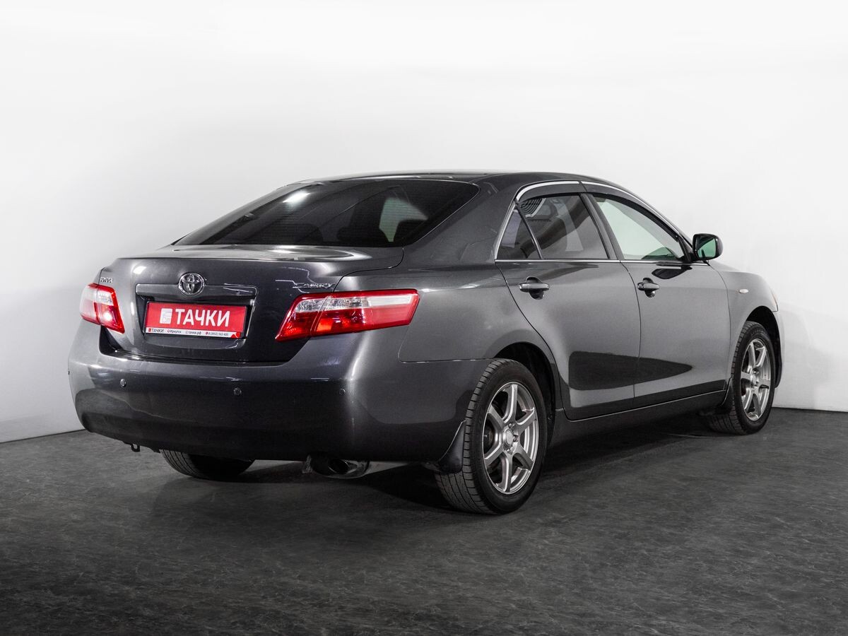 Toyota Camry 2008 - фото автомобиля