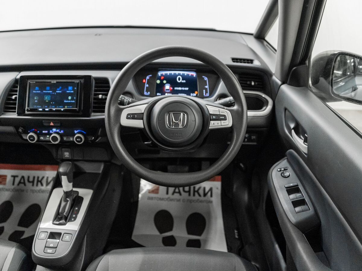 Honda Fit 2020 - фото автомобиля