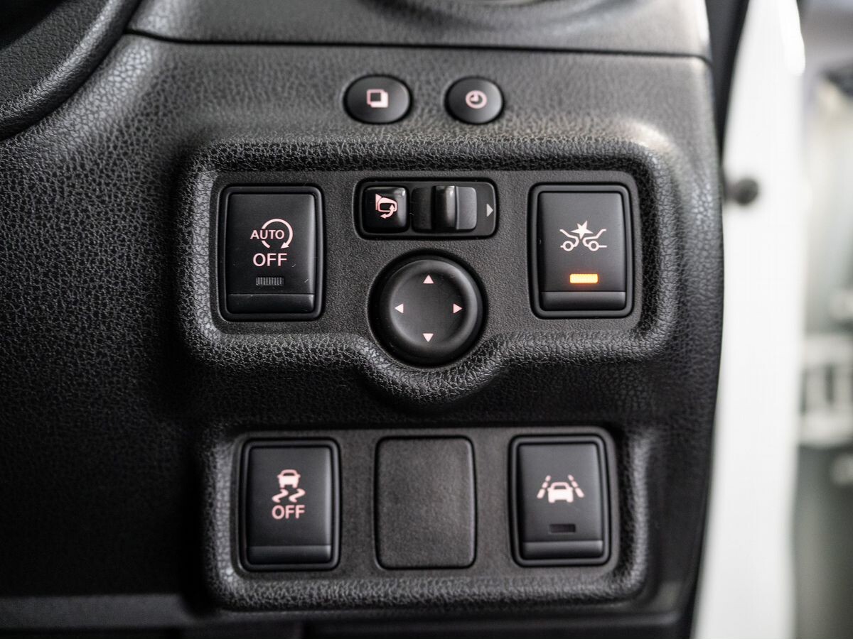 Nissan Note 2015 - фото автомобиля