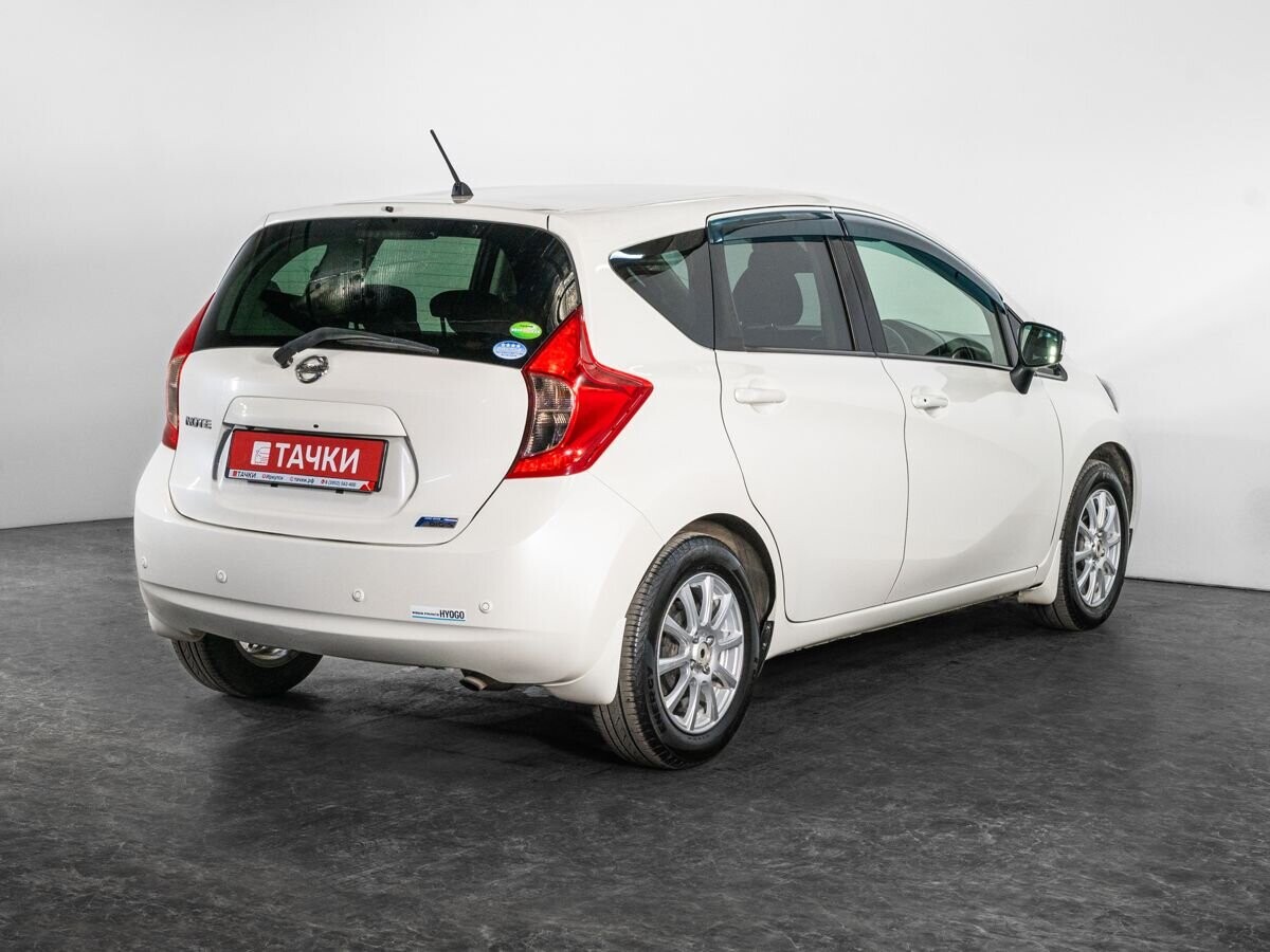 Nissan Note 2015 - фото автомобиля