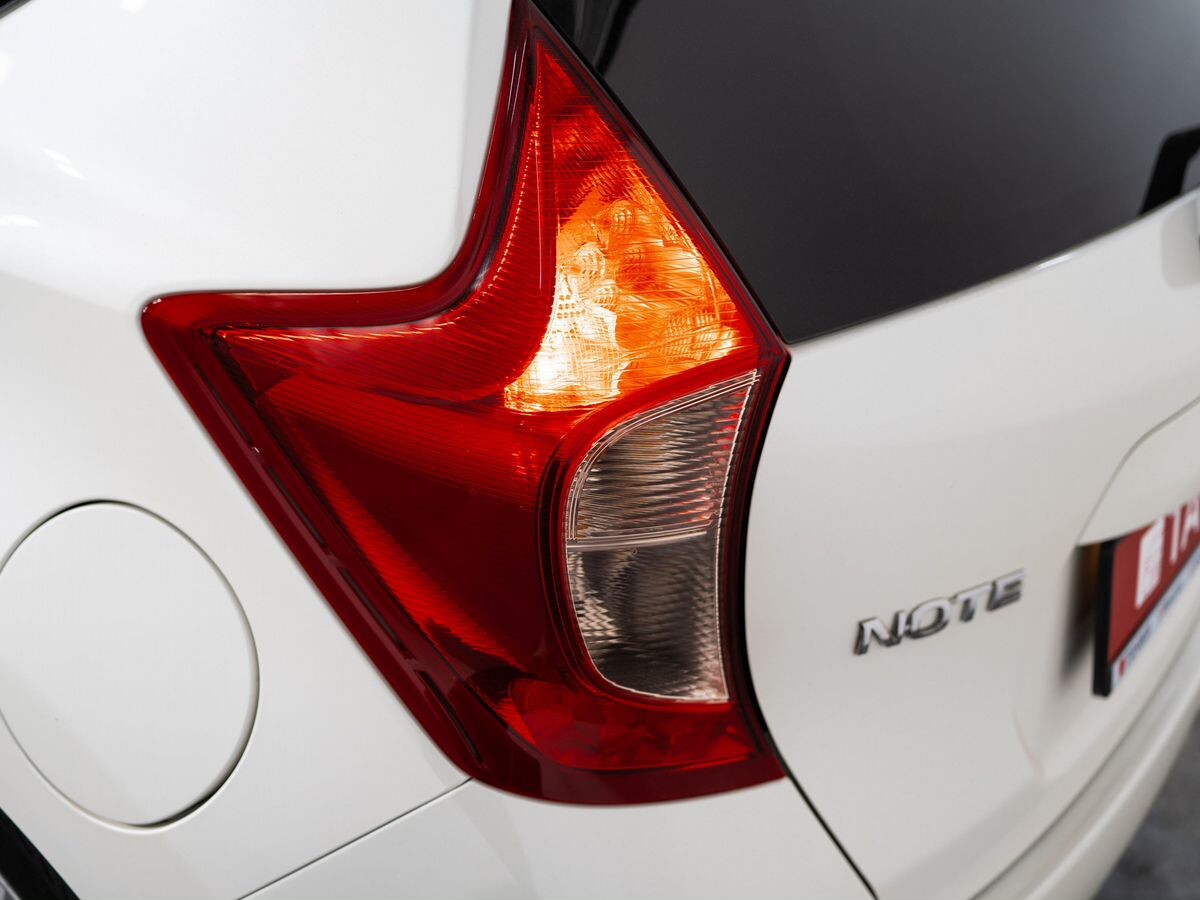 Nissan Note 2015 - фото автомобиля