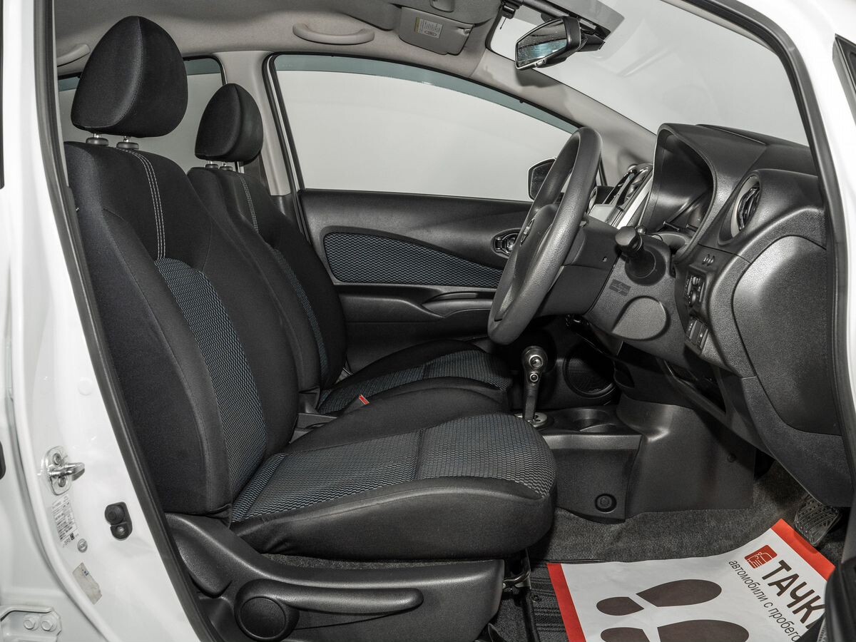Nissan Note 2015 - фото автомобиля