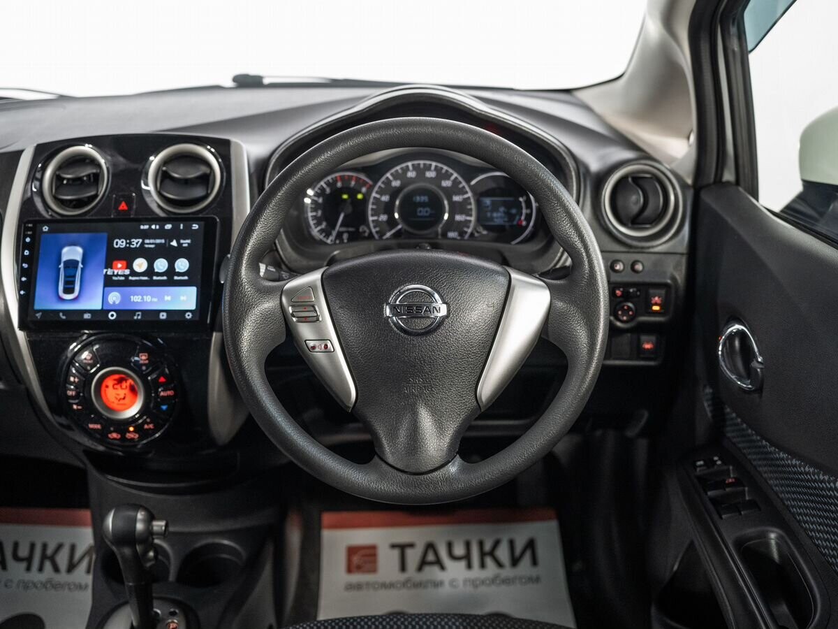 Nissan Note 2015 - фото автомобиля