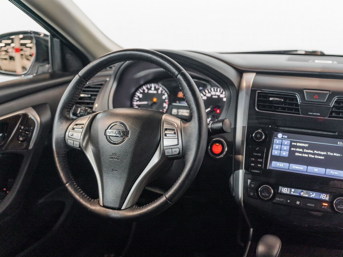 Nissan Teana 2015 - фото автомобиля