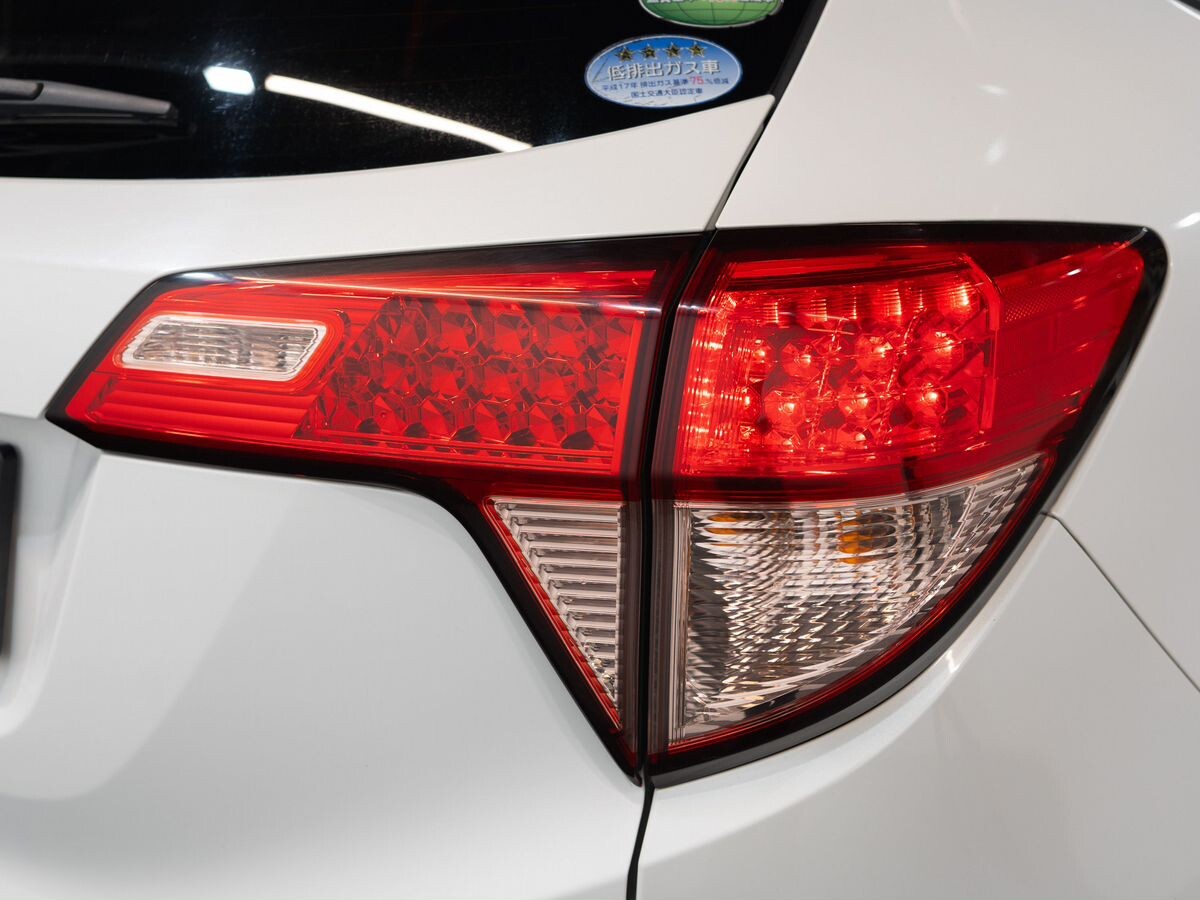 Honda Vezel 2014 - фото автомобиля